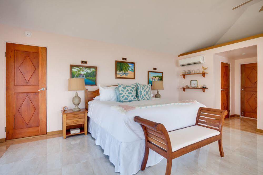 Hotel Royal Belize Thatch Caye Esterno foto