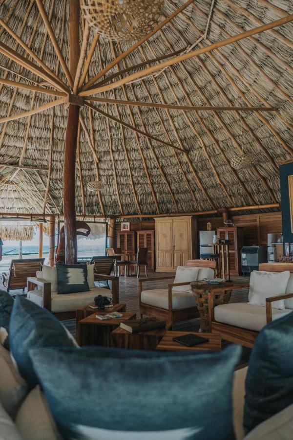 Hotel Royal Belize Thatch Caye Esterno foto